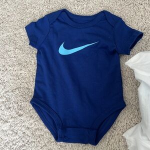 3-pack baby boy Nike bodysuits - blue & white